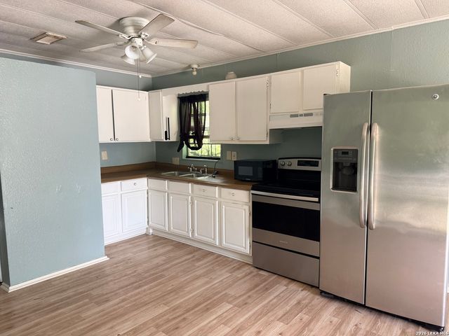1410 Avant, San Antonio, TX 78210