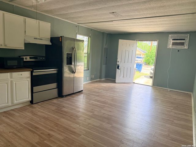 1410 Avant, San Antonio, TX 78210