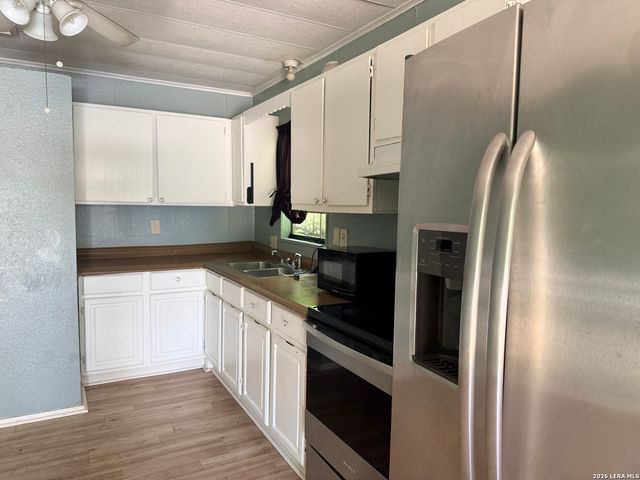 1410 Avant, San Antonio, TX 78210