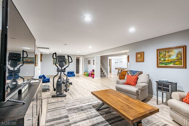 1710 Washington Valley, Greenwich Twp., NJ 08886