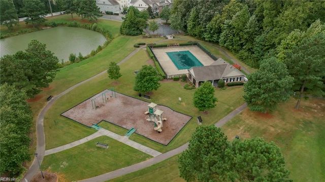 4404 Leamore Square Rd RD, Virginia Beach, VA 23462