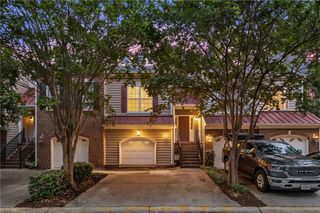 4404 Leamore Square Rd RD, Virginia Beach, VA 23462