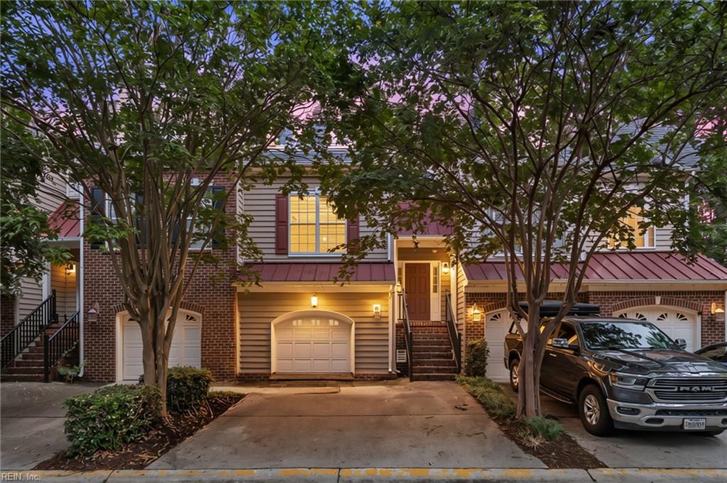 4404 Leamore Square Rd RD, Virginia Beach, VA 23462
