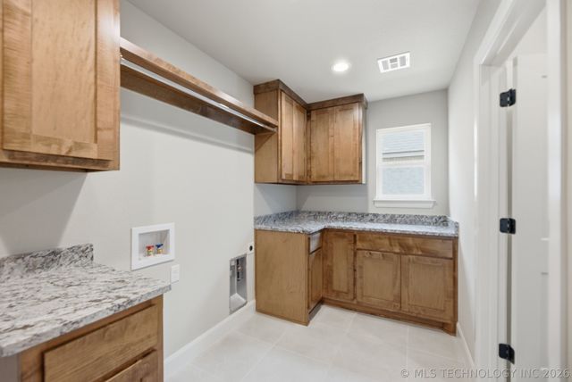 22904 E 106th Place S, Broken Arrow, OK 74014