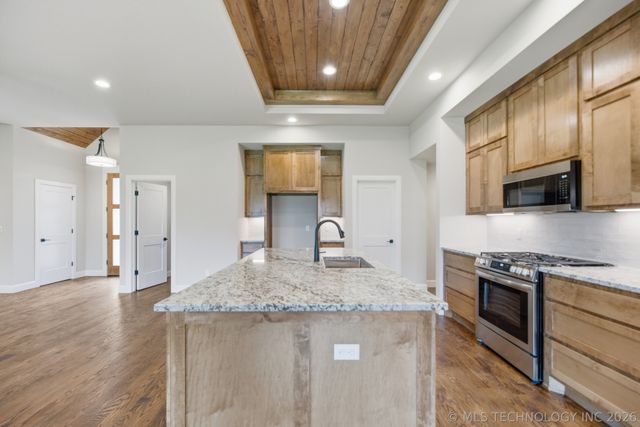 22904 E 106th Place S, Broken Arrow, OK 74014