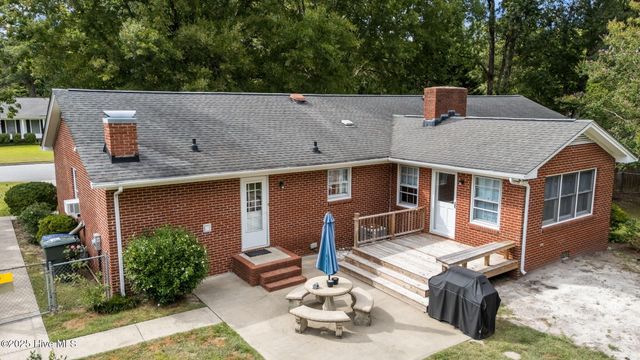 320 Prince Road, Greenville, NC 27858