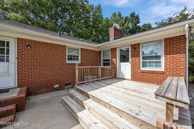 320 Prince Road, Greenville, NC 27858