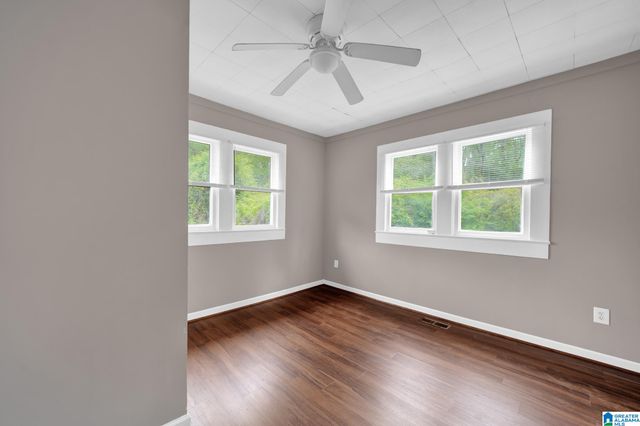 125 20TH AVENUE NE, Center Point, AL 35215