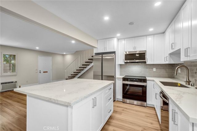 487 E 1st, Tustin, CA 92780
