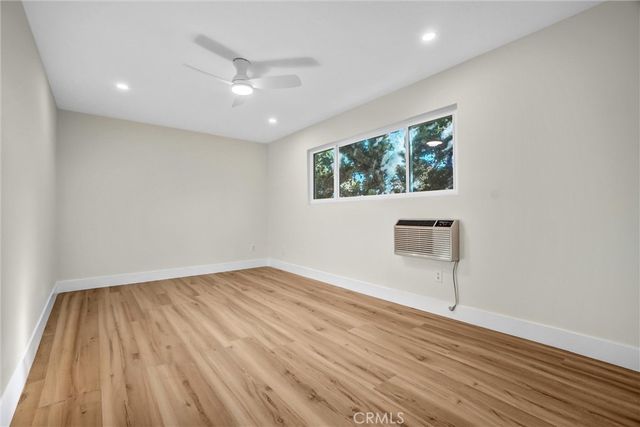 487 E 1st, Tustin, CA 92780