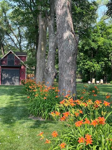 1026 Lincoln Lane, Elk Grove Village, IL 60007