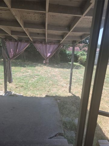 5702 Forney Road, Dallas, TX 75227
