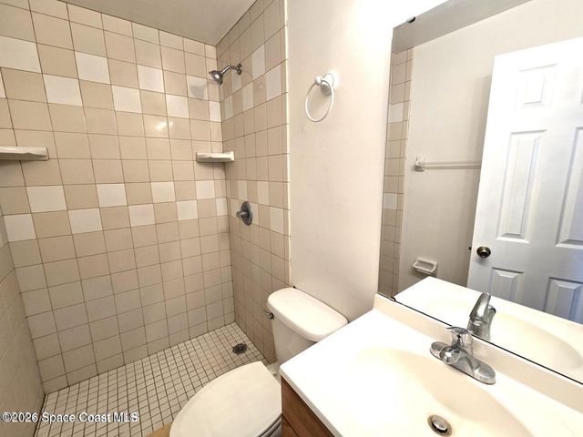 9852 Honeysuckle Drive C, Sebastian, FL 32976