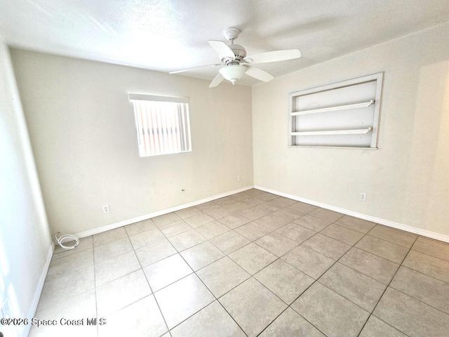 9852 Honeysuckle Drive C, Sebastian, FL 32976