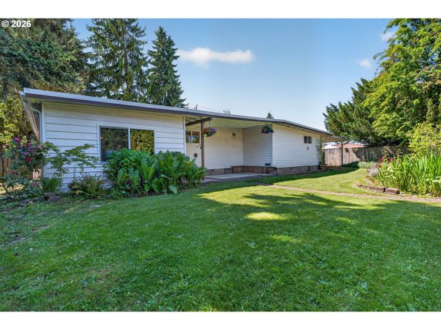 2245 DEVOS St, Eugene, OR 97402