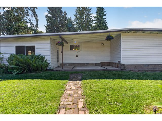 2245 DEVOS St, Eugene, OR 97402
