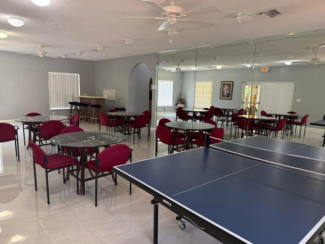 255 S Cypress Road 339, Pompano Beach, FL 33060