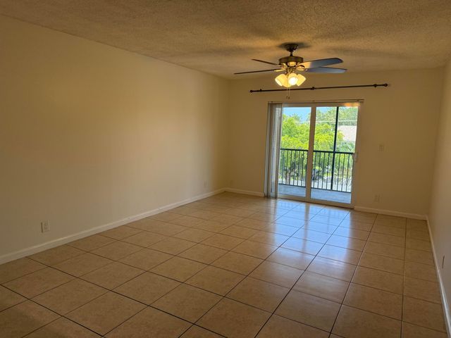 255 S Cypress Road 339, Pompano Beach, FL 33060