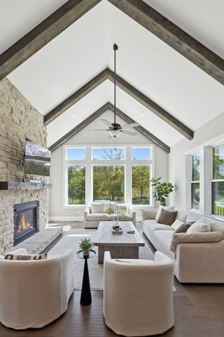 1898 Traditions Cir, Brentwood, TN 37027