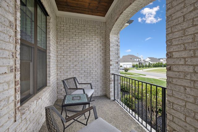 1898 Traditions Cir, Brentwood, TN 37027