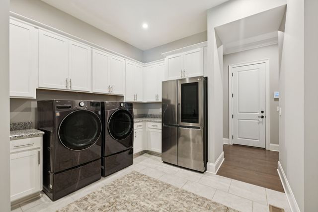 1898 Traditions Cir, Brentwood, TN 37027