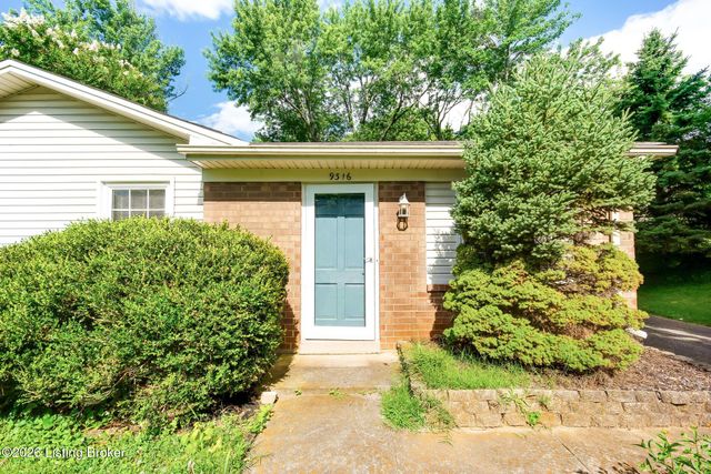 9316 Coolridge Dr, Louisville, KY 40229