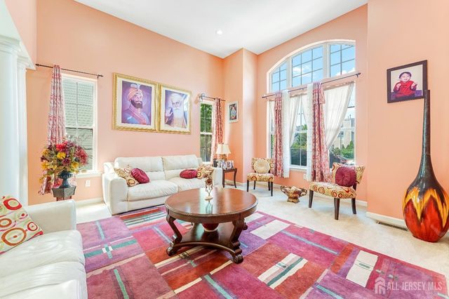 16 Bermuda Dunes Drive, Monroe, NJ 08831