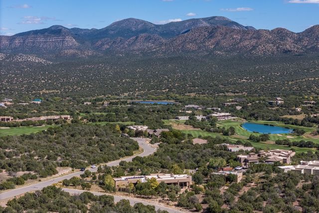 21 Broken Arrow Place, Sandia Park, NM 87047