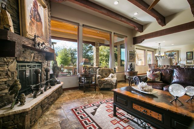 21 Broken Arrow Place, Sandia Park, NM 87047