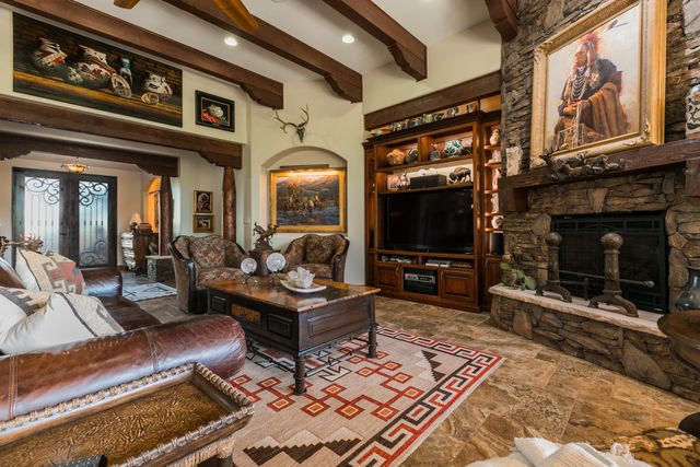 21 Broken Arrow Place, Sandia Park, NM 87047