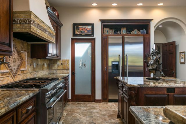 21 Broken Arrow Place, Sandia Park, NM 87047