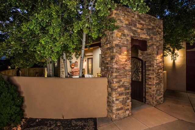 21 Broken Arrow Place, Sandia Park, NM 87047