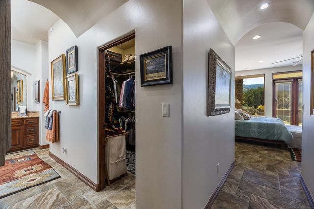 21 Broken Arrow Place, Sandia Park, NM 87047