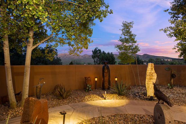 21 Broken Arrow Place, Sandia Park, NM 87047