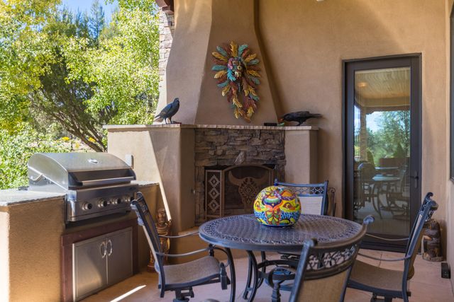 21 Broken Arrow Place, Sandia Park, NM 87047