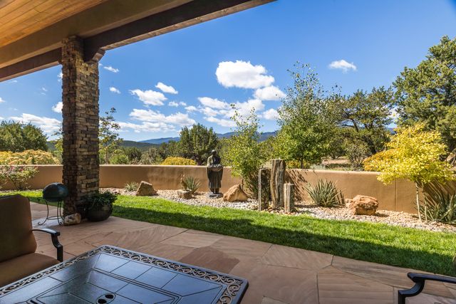 21 Broken Arrow Place, Sandia Park, NM 87047