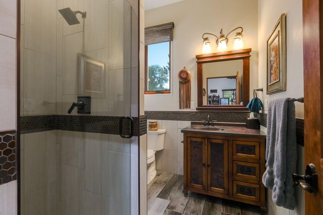 21 Broken Arrow Place, Sandia Park, NM 87047