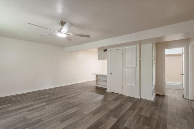 525 12th Street 8, Huntsville, TX 77340