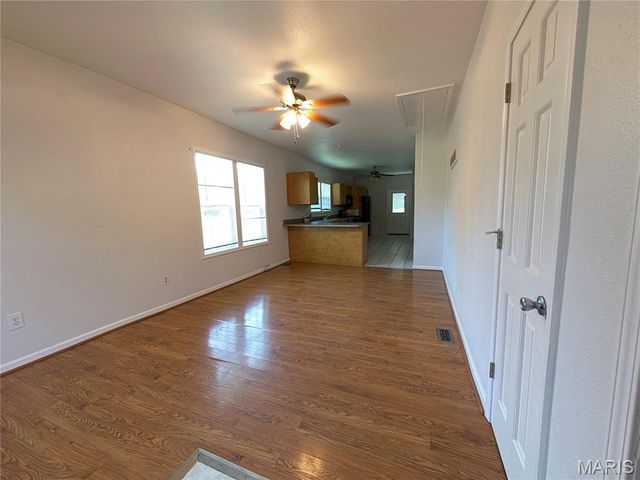 2217 Locust Avenue, Alton, IL 62002