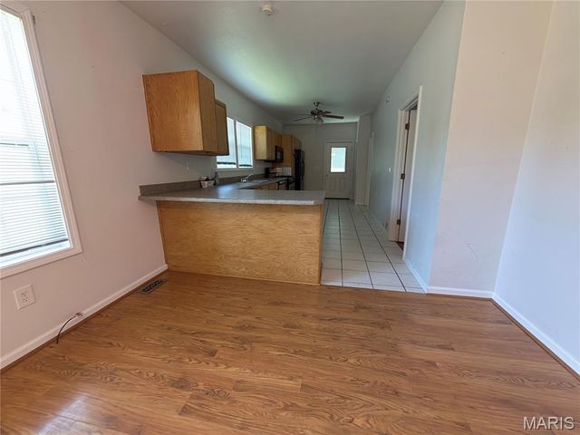 2217 Locust Avenue, Alton, IL 62002