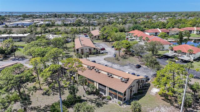 9 QUAILS RUN BOULEVARD 12, Englewood, FL 34223