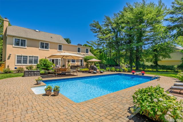 14 Fairway Drive, Port Jefferson, NY 11777