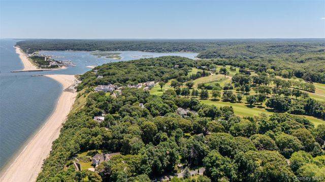 14 Fairway Drive, Port Jefferson, NY 11777