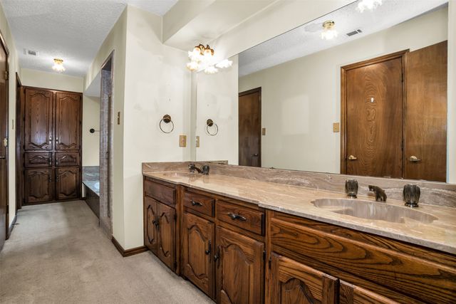 1623 Cedar Hill Road, Duncanville, TX 75137