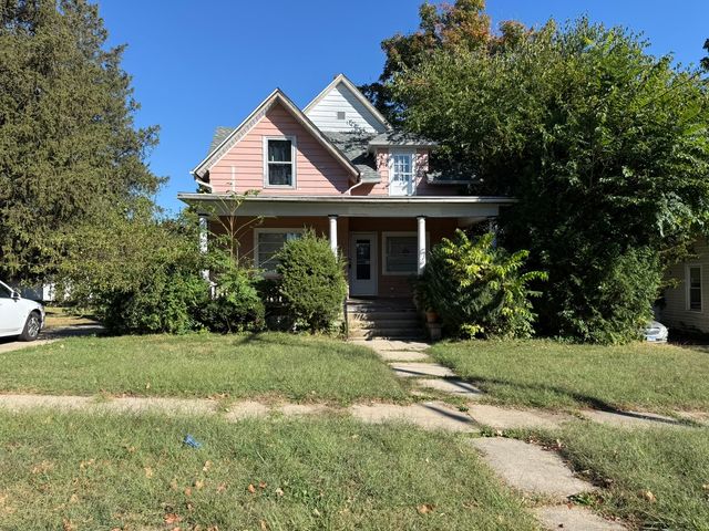 430 Shaw Street, Rockford, IL 61104
