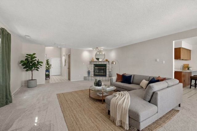 12323 Haines Avenue NE, Albuquerque, NM 87112