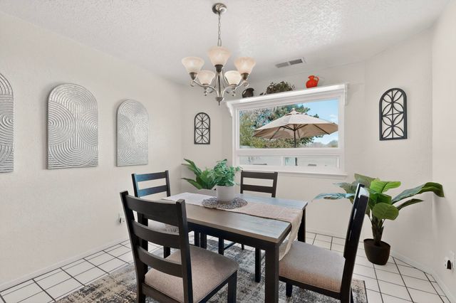 12323 Haines Avenue NE, Albuquerque, NM 87112