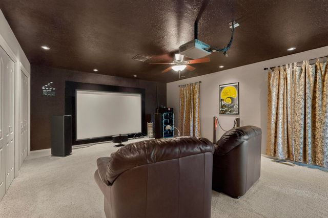 12323 Haines Avenue NE, Albuquerque, NM 87112