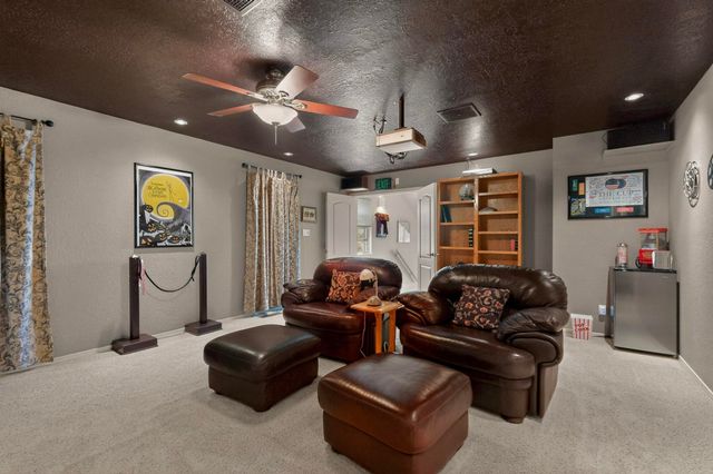 12323 Haines Avenue NE, Albuquerque, NM 87112