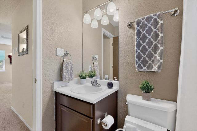 12323 Haines Avenue NE, Albuquerque, NM 87112